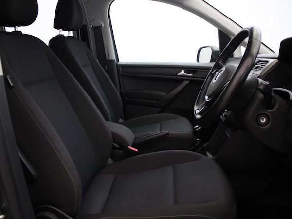 Used Volkswagen Caddy Maxi Life 2016 for sale - 74854717: Photo 9