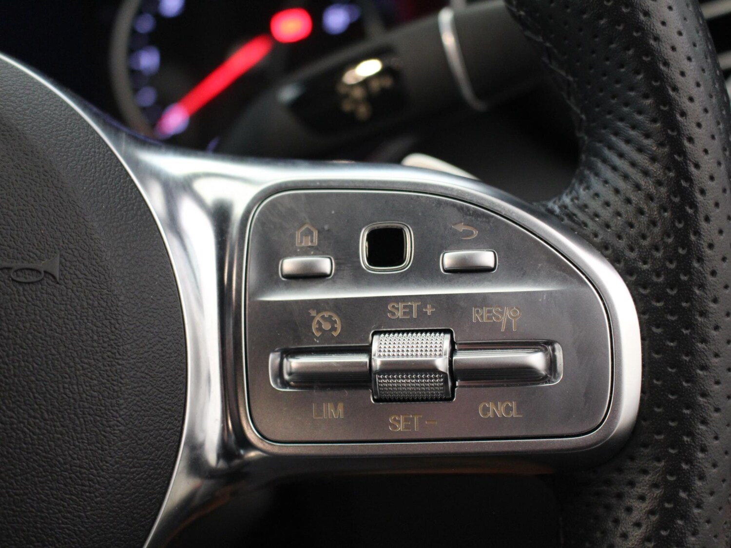 Used Mercedes-Benz C Class 2019 for sale - 77973285: Photo 16