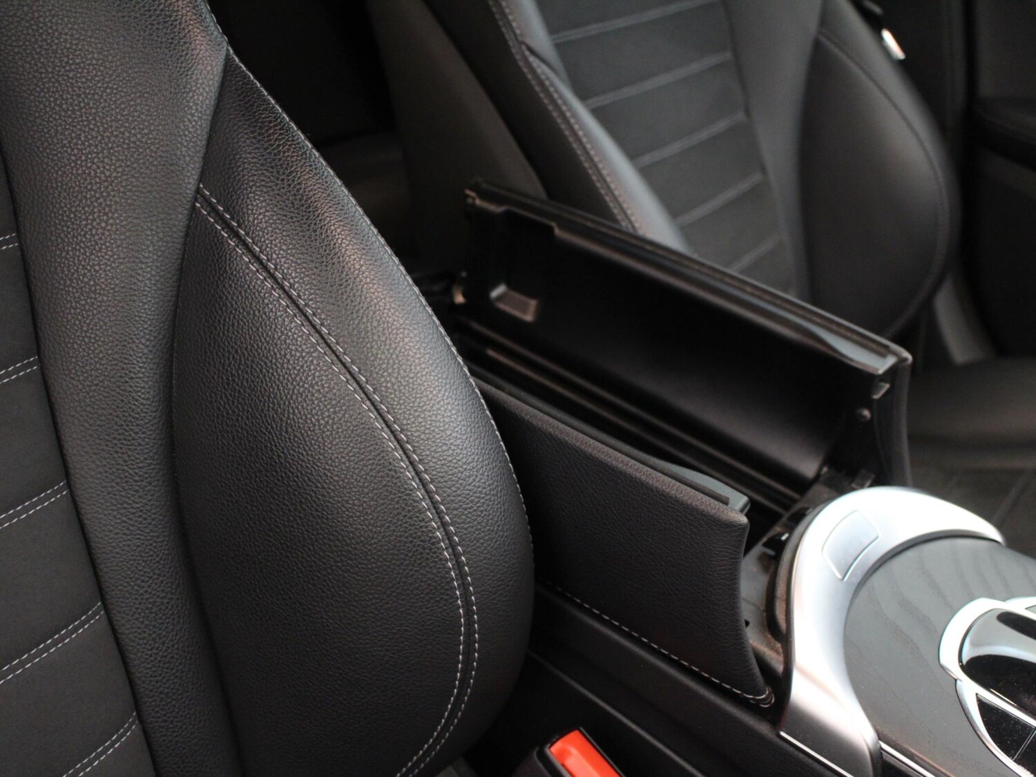 Used Mercedes-Benz C Class 2019 for sale - 77973285: Photo 27