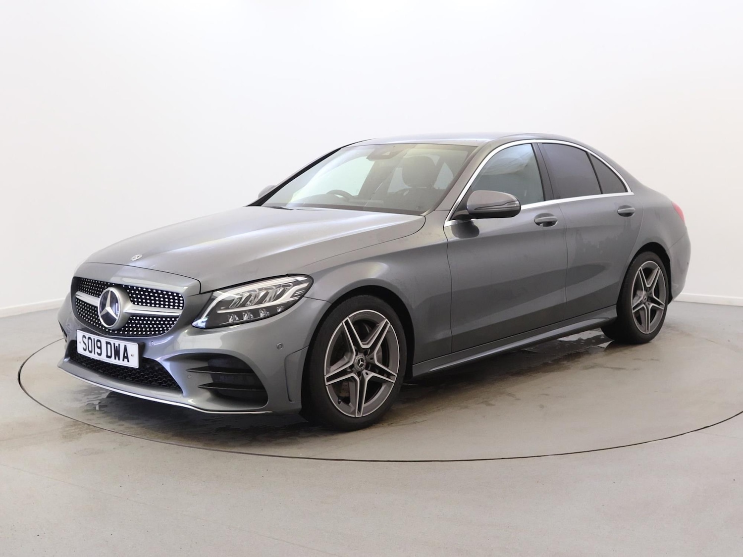 Used Mercedes-Benz C Class 2019 for sale - 77973285: Photo 3