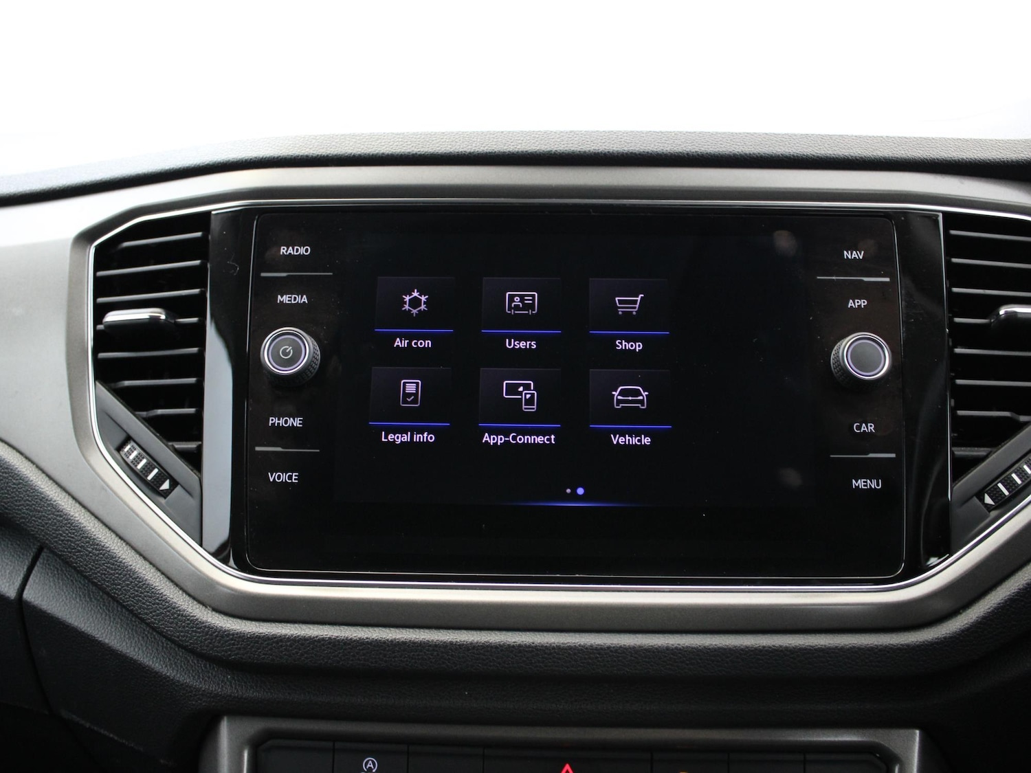 Used Volkswagen T-Roc 2020 for sale - 76442634: Photo 12