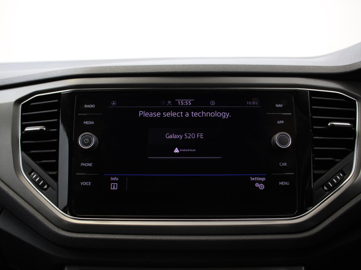 Used Volkswagen T-Roc 2020 for sale - 76442634: Photo 13