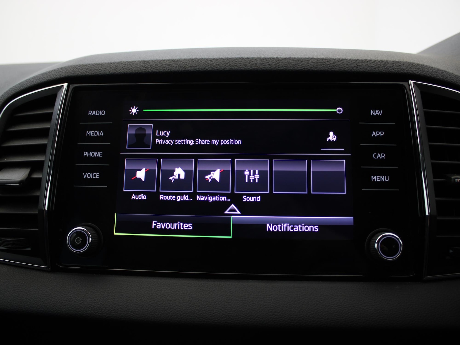 Used Skoda Karoq 2023 for sale - 77348306: Photo 15