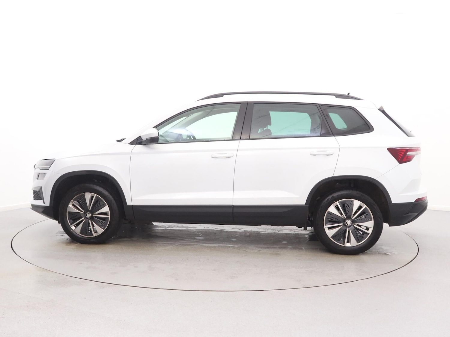 Used Skoda Karoq 2023 for sale - 77348306: Photo 4