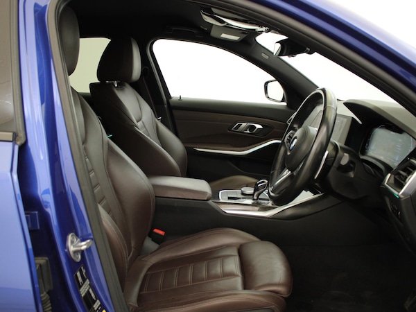 Used BMW 3 Series 2020 for sale - 75651015: Photo 9