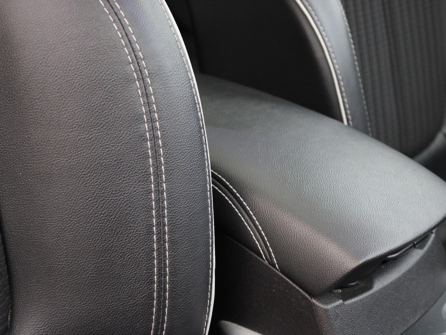 Used Renault Kadjar 2018 for sale - 77943886: Photo 25