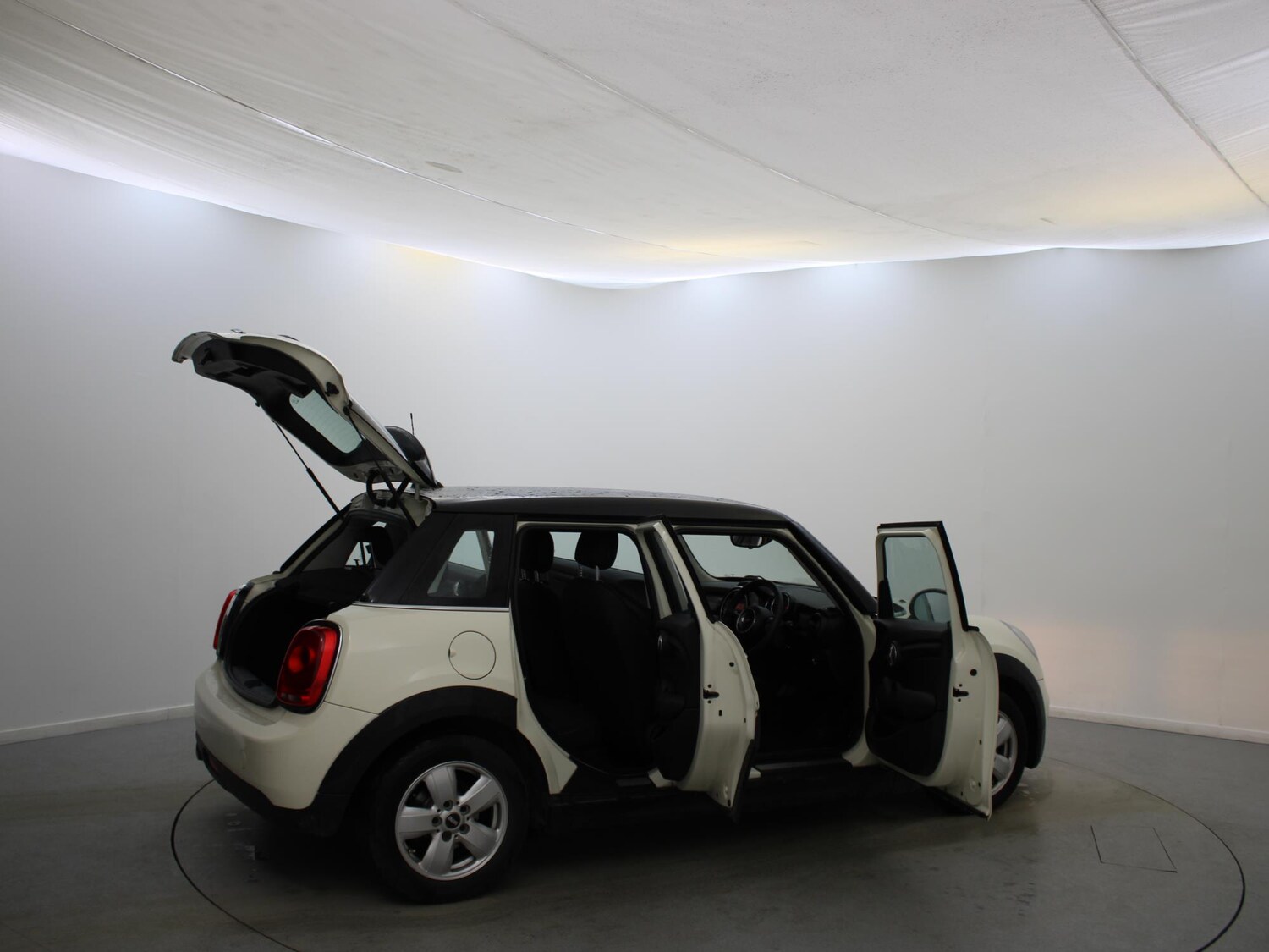 Used MINI Hatch 2015 for sale - 77294711: Photo 31