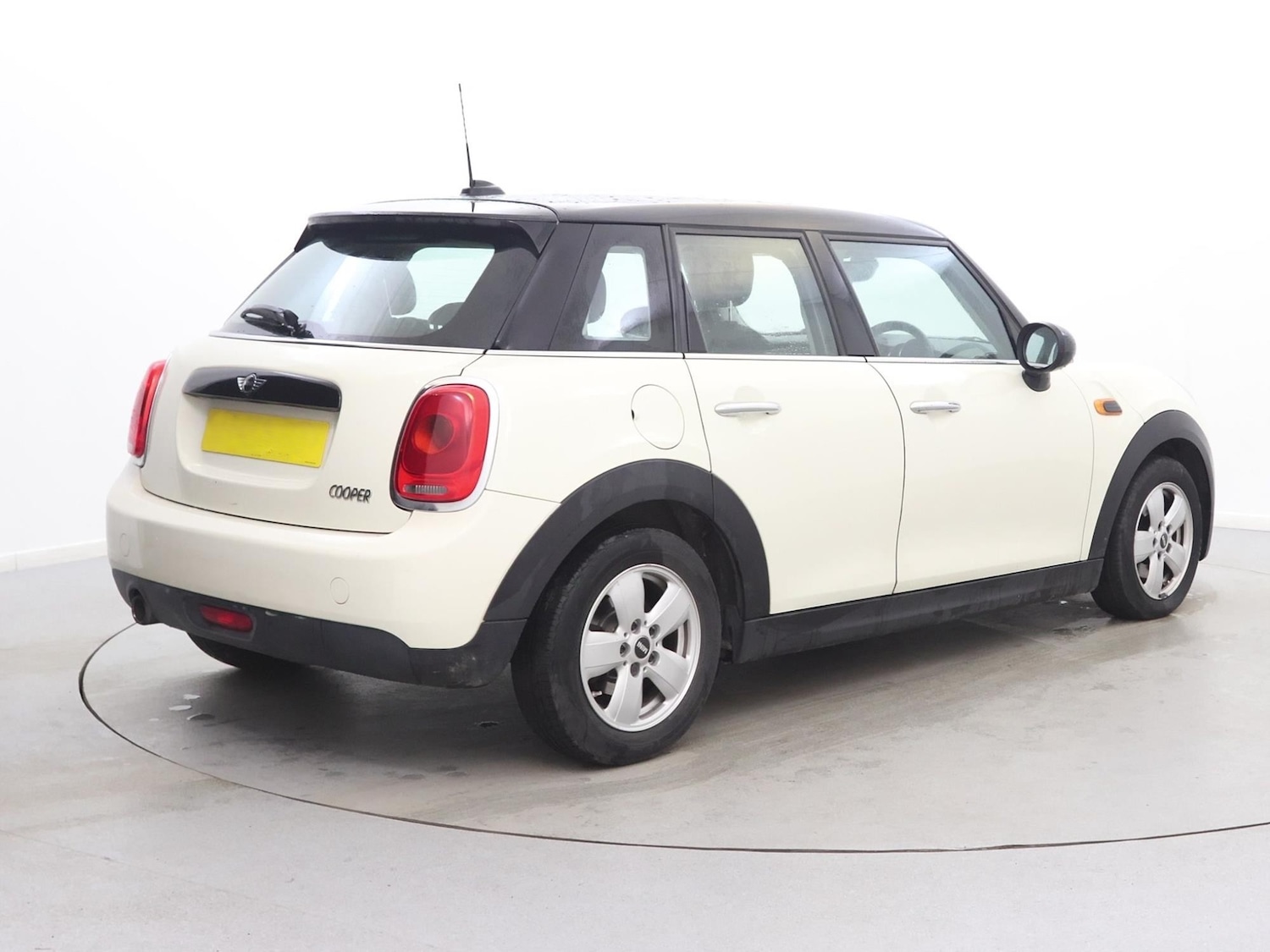 Used MINI Hatch 2015 for sale - 77294711: Photo 5