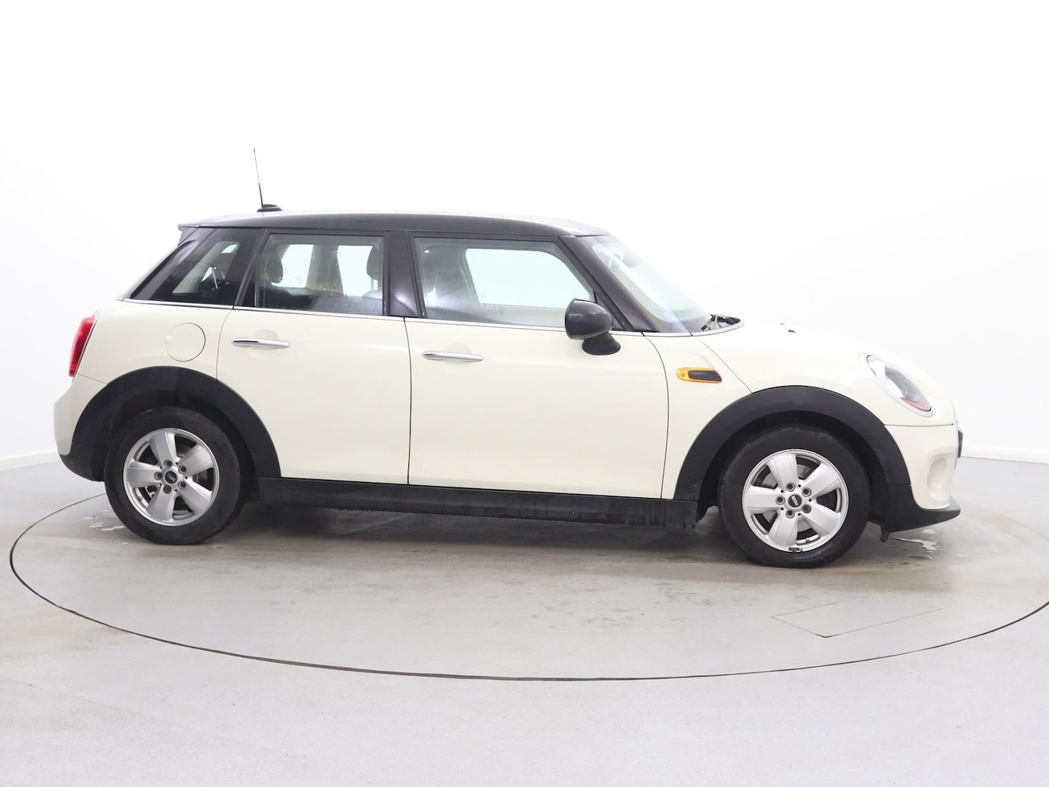 Used MINI Hatch 2015 for sale - 77294711: Photo 8