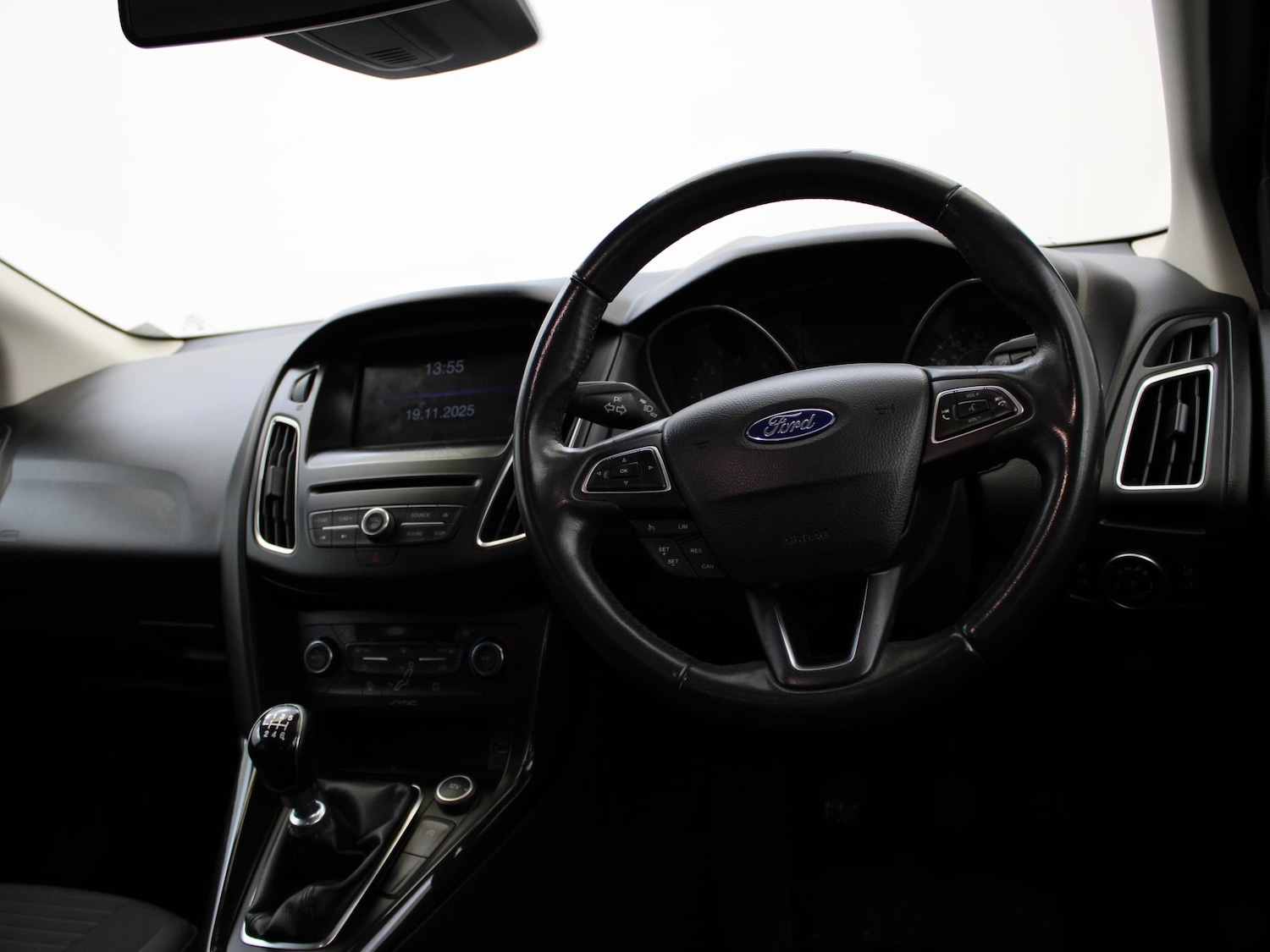 Used Ford Focus 2015 for sale - 76662147: Photo 13