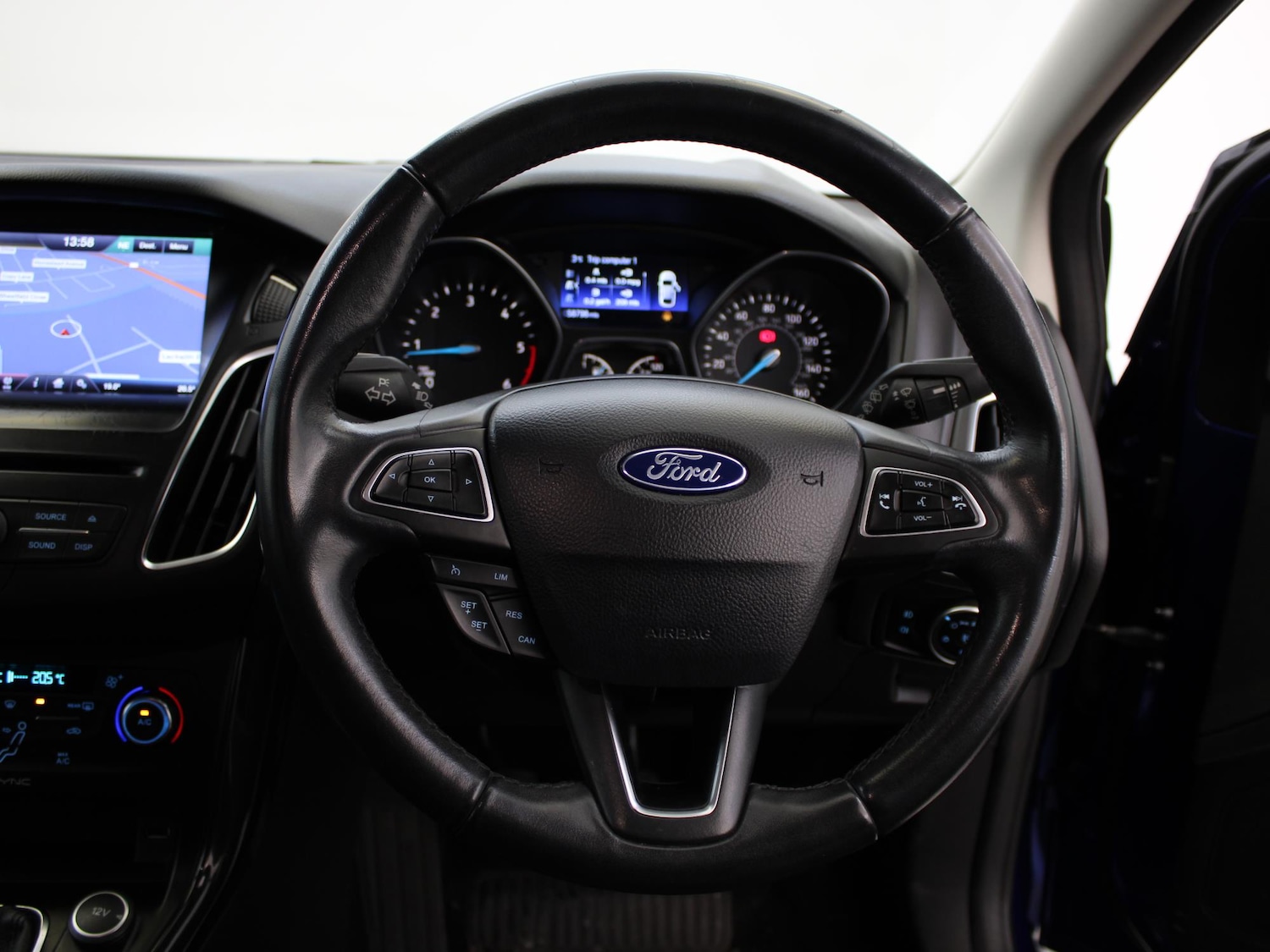 Used Ford Focus 2015 for sale - 76662147: Photo 22