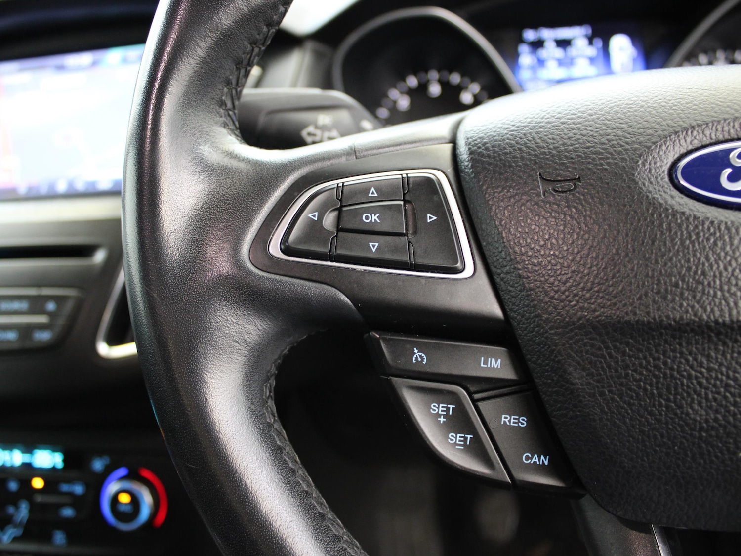 Used Ford Focus 2015 for sale - 76662147: Photo 24