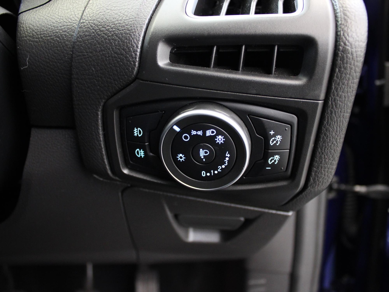 Used Ford Focus 2015 for sale - 76662147: Photo 28