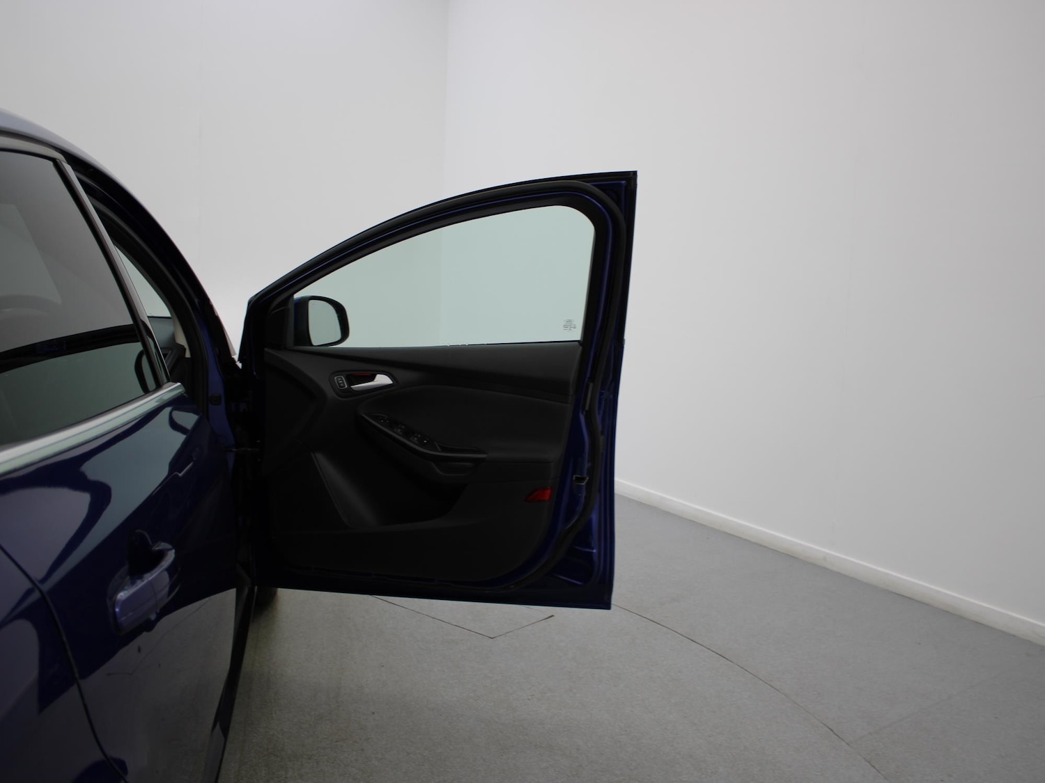 Used Ford Focus 2015 for sale - 76662147: Photo 29