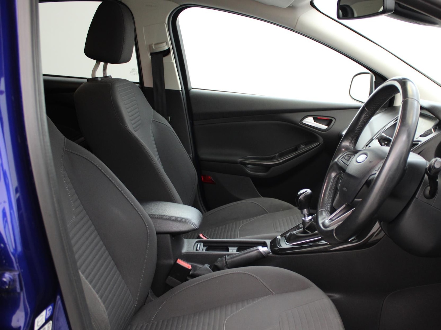 Used Ford Focus 2015 for sale - 76662147: Photo 9