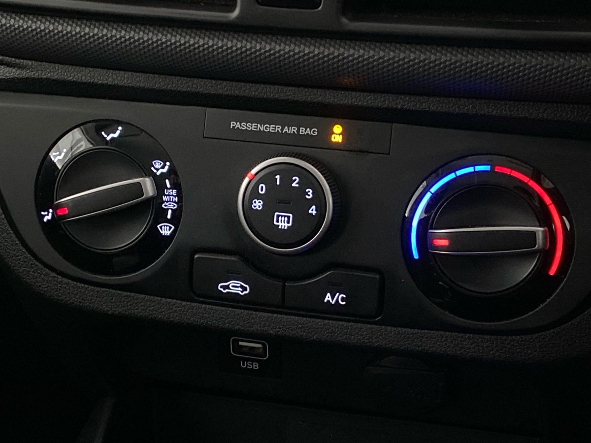 Used Hyundai i10 2023 for sale - 77011514: Photo 19