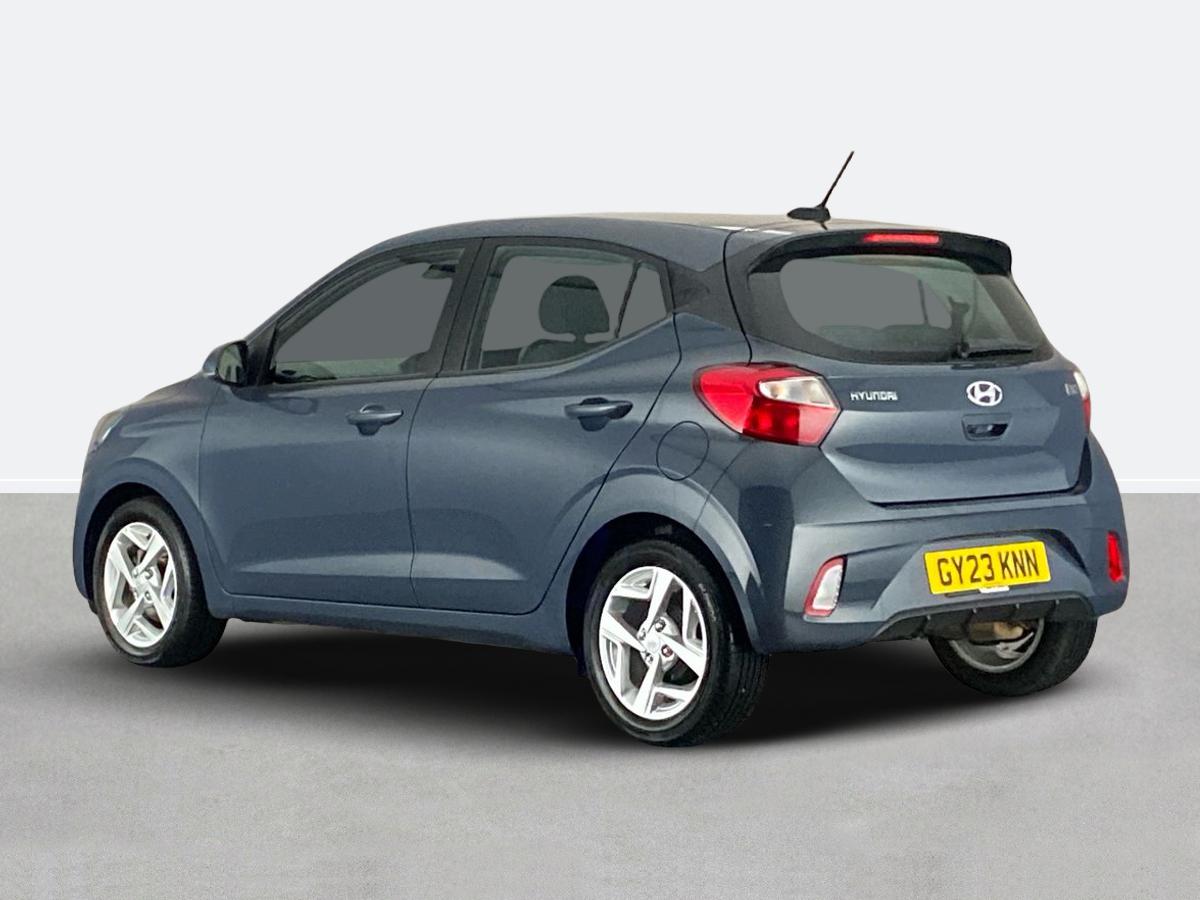 Used Hyundai i10 2023 for sale - 77011514: Photo 2