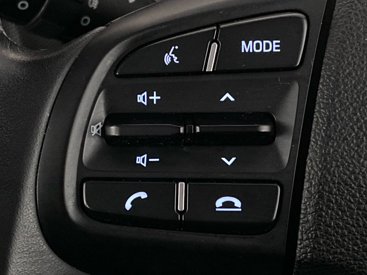 Used Hyundai i10 2023 for sale - 77011514: Photo 20