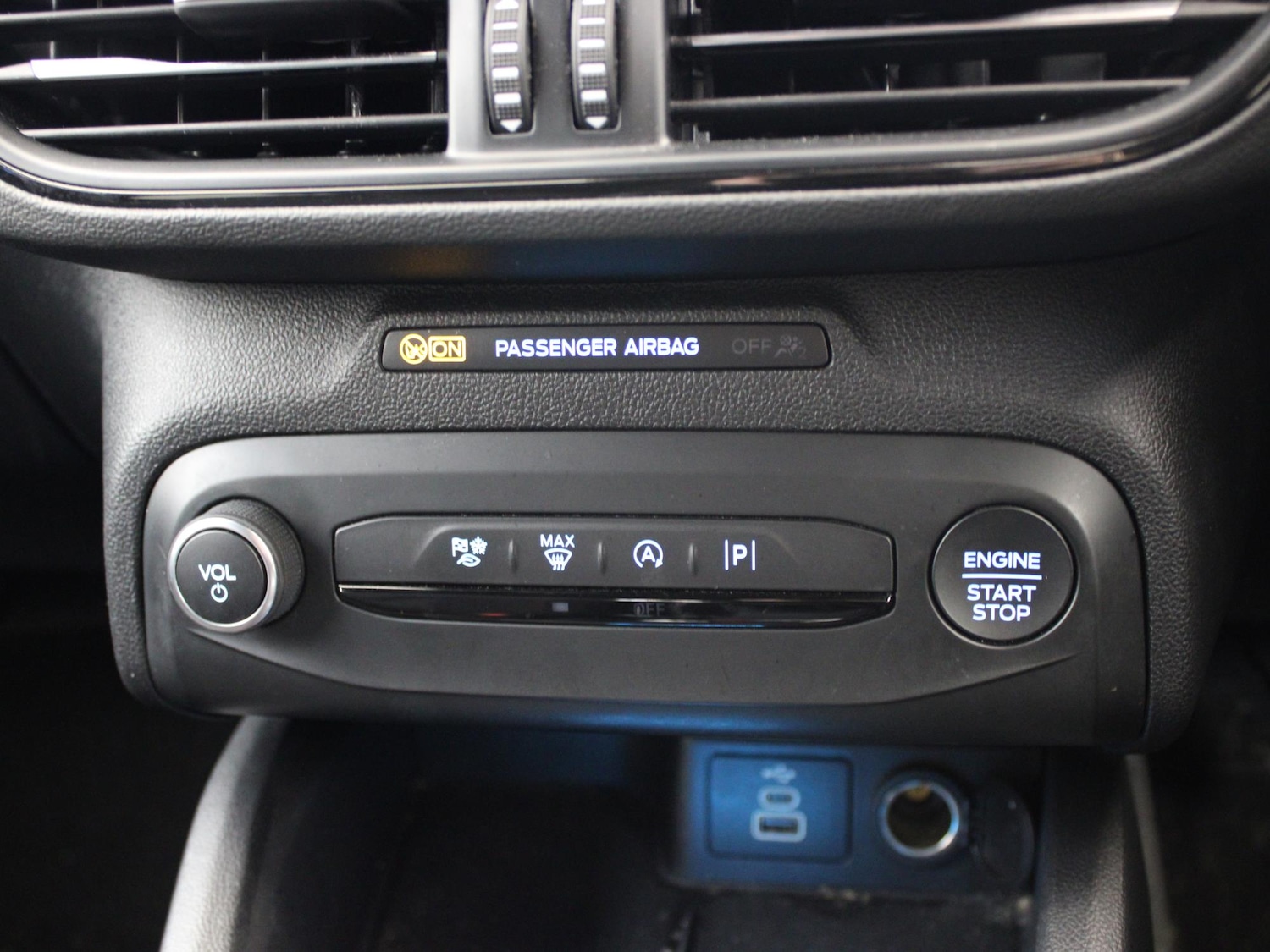 Used Ford Focus 2023 for sale - 77561176: Photo 17