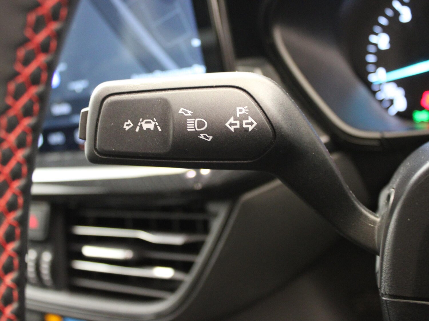 Used Ford Focus 2023 for sale - 77561176: Photo 21