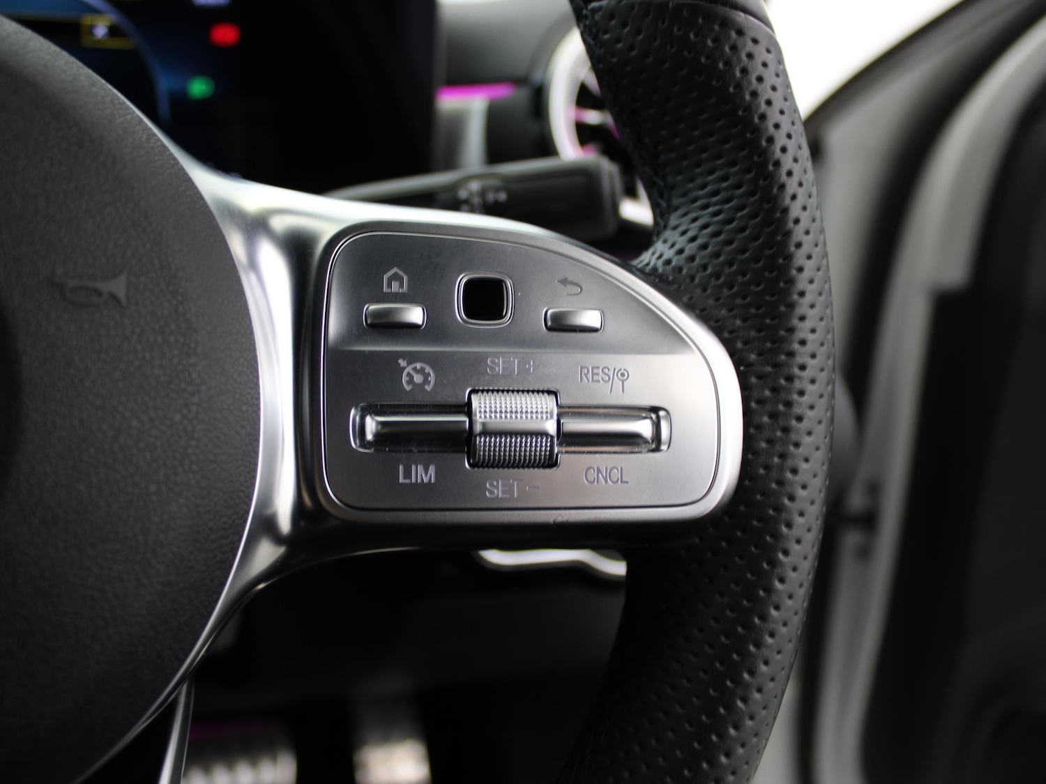 Used Mercedes-Benz A-Class 2021 for sale - 76587958: Photo 32