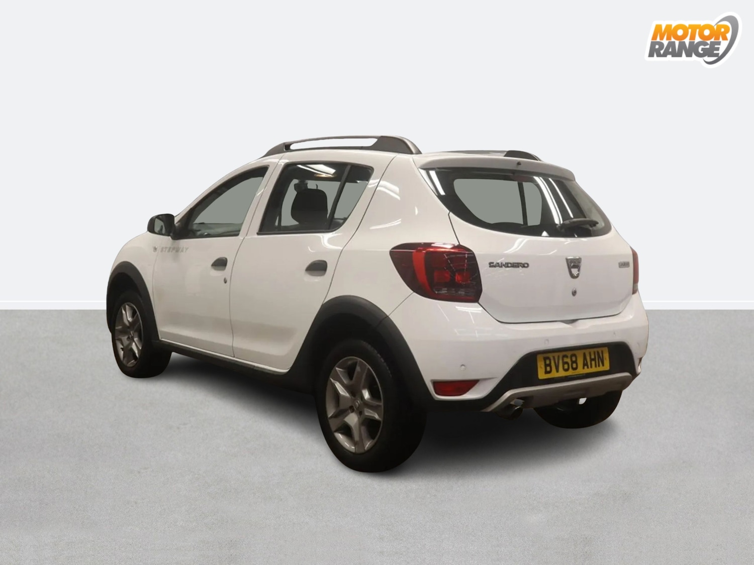 Used Dacia Sandero Stepway 2018 for sale - 76442663: Photo 3