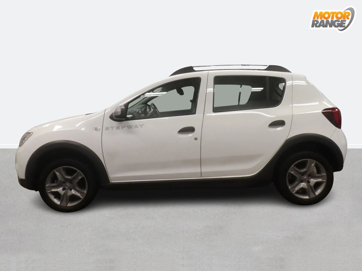 Used Dacia Sandero Stepway 2018 for sale - 76442663: Photo 6