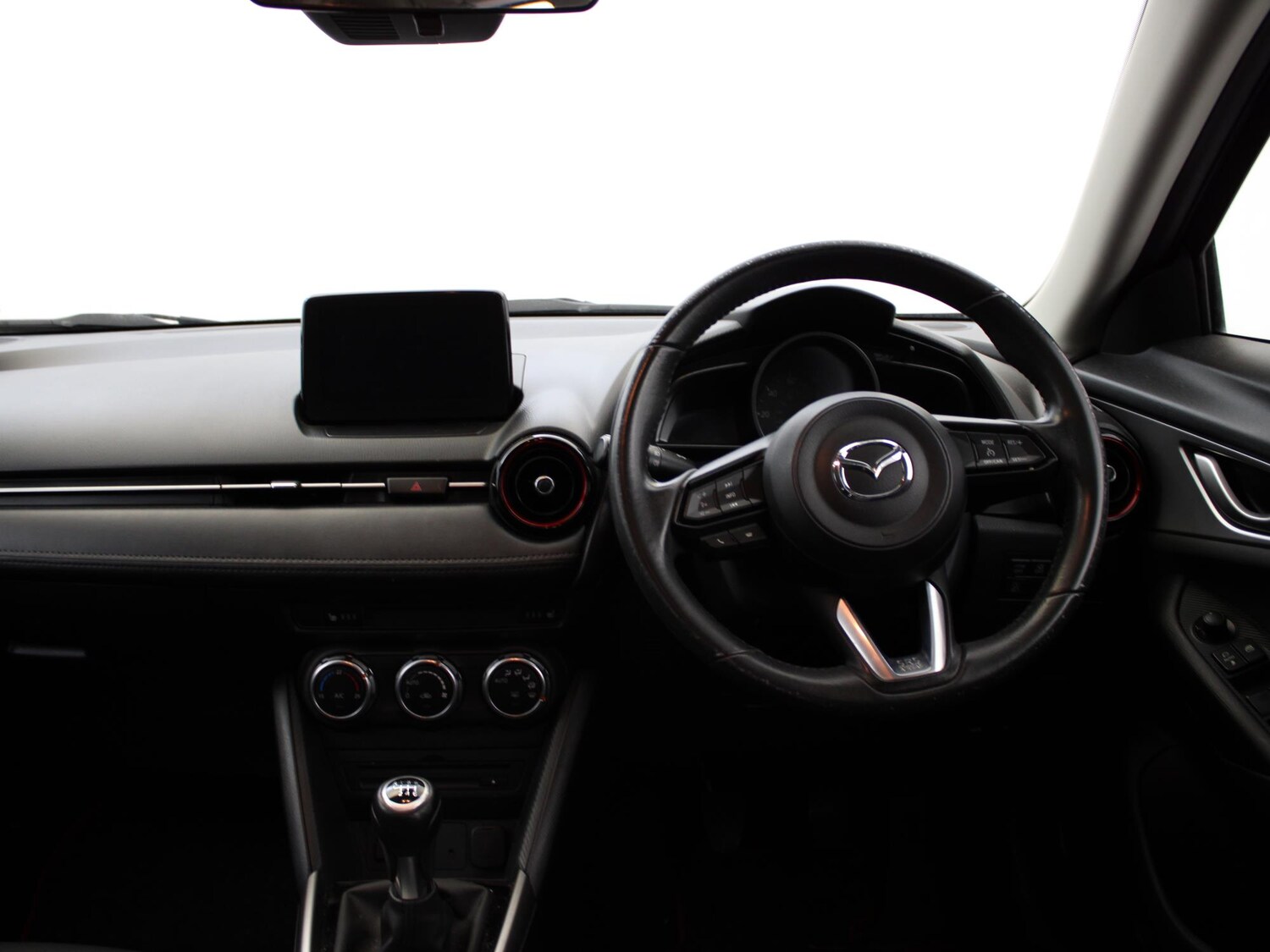 Used Mazda CX-3 2017 for sale - 77742137: Photo 11