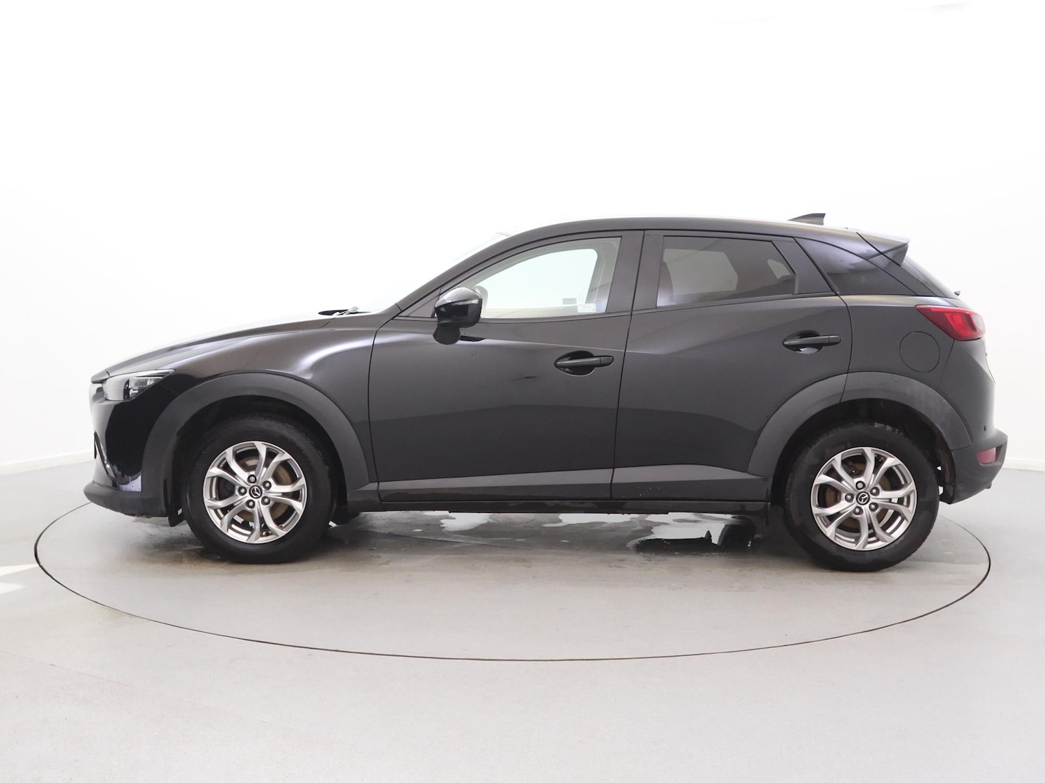 Used Mazda CX-3 2017 for sale - 77742137: Photo 4