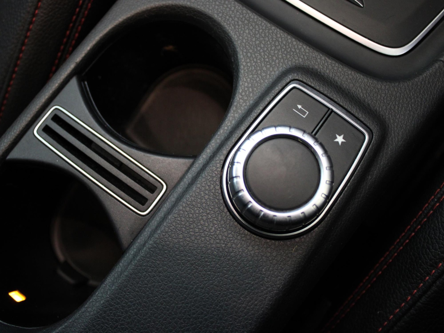 Used Mercedes-Benz GLA 2019 for sale - 76594443: Photo 26