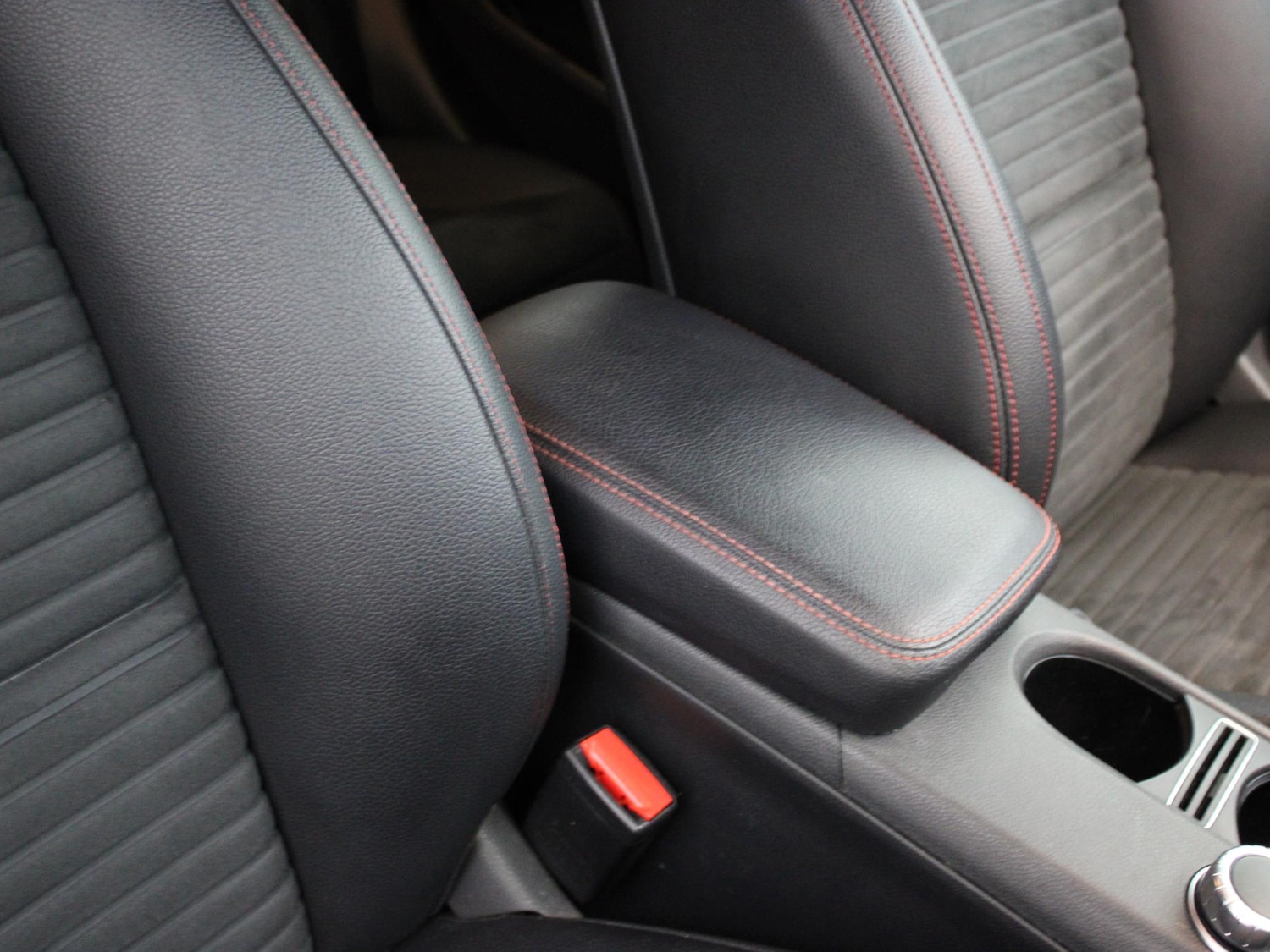 Used Mercedes-Benz GLA 2019 for sale - 76594443: Photo 27