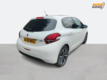 Used Peugeot 208 2016 for sale - 77635160: Photo
