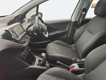 Used Peugeot 208 2016 for sale - 77635160: Photo