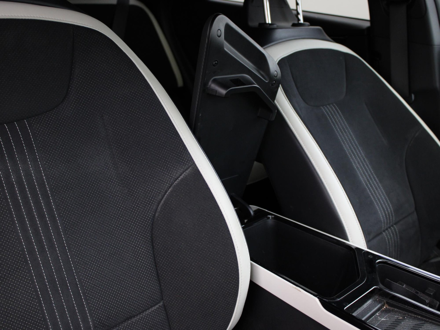 Used Kia EV6 2022 for sale - 77615731: Photo 25