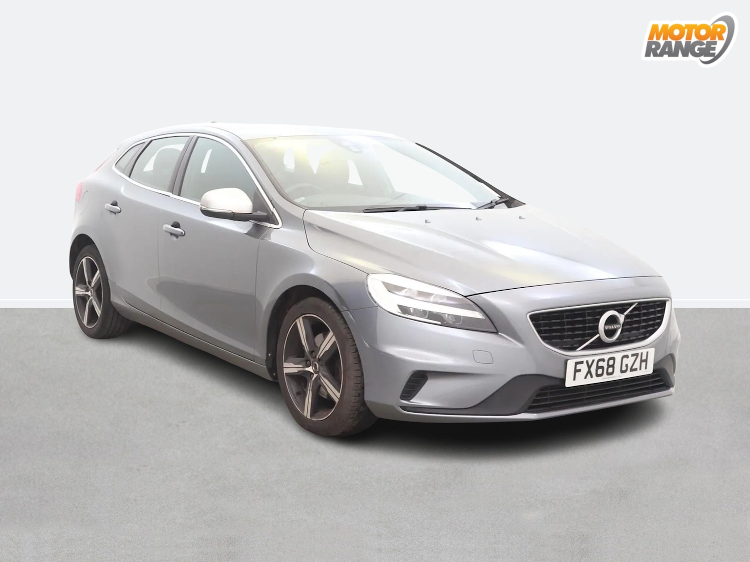 Used Volvo V40 2018 for sale - 78024657: Photo 1