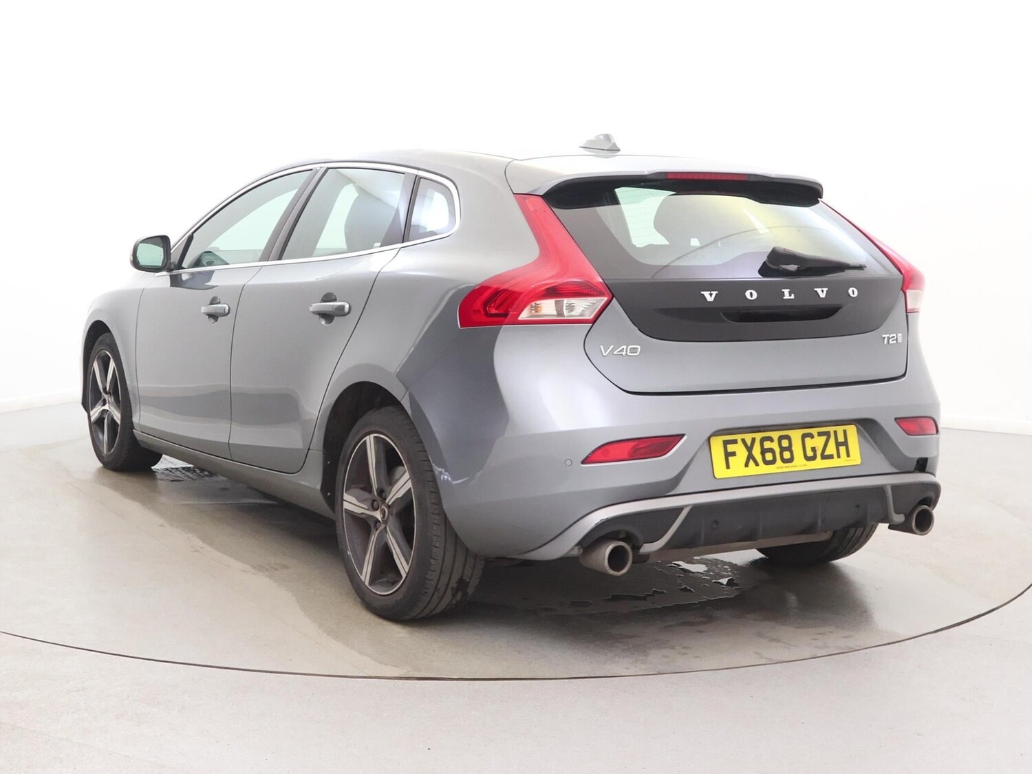 Used Volvo V40 2018 for sale - 78024657: Photo 6