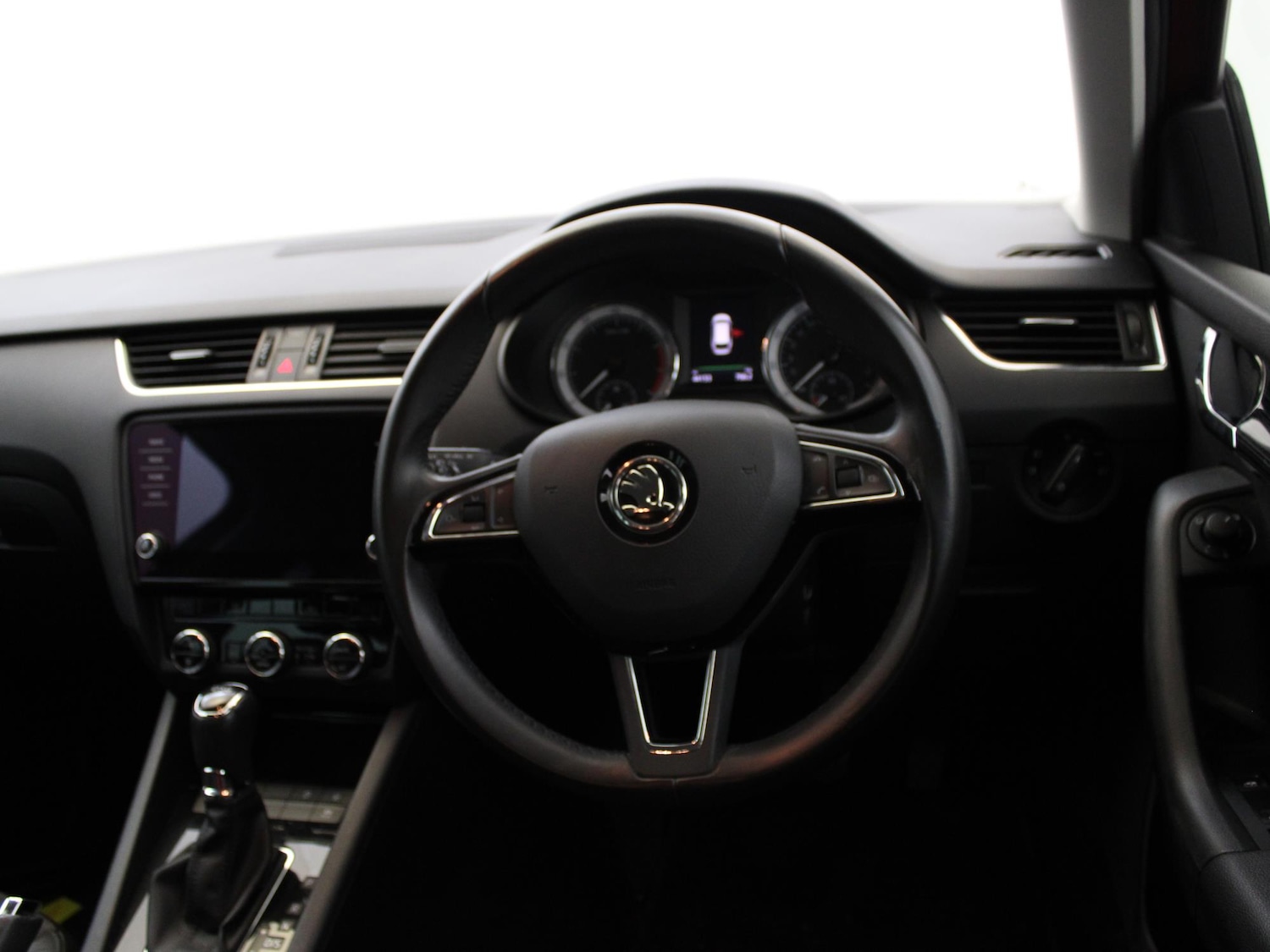 Used Skoda Octavia 2017 for sale - 75932611: Photo 11