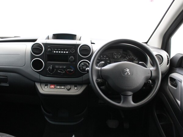 Used Peugeot Partner 2018 for sale - 74233722: Photo 11