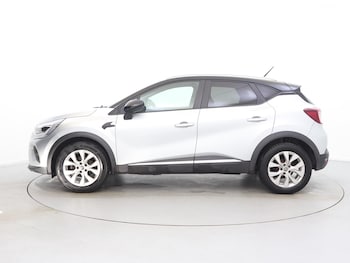 Used Renault Captur 2020 for sale - 76916413: Photo