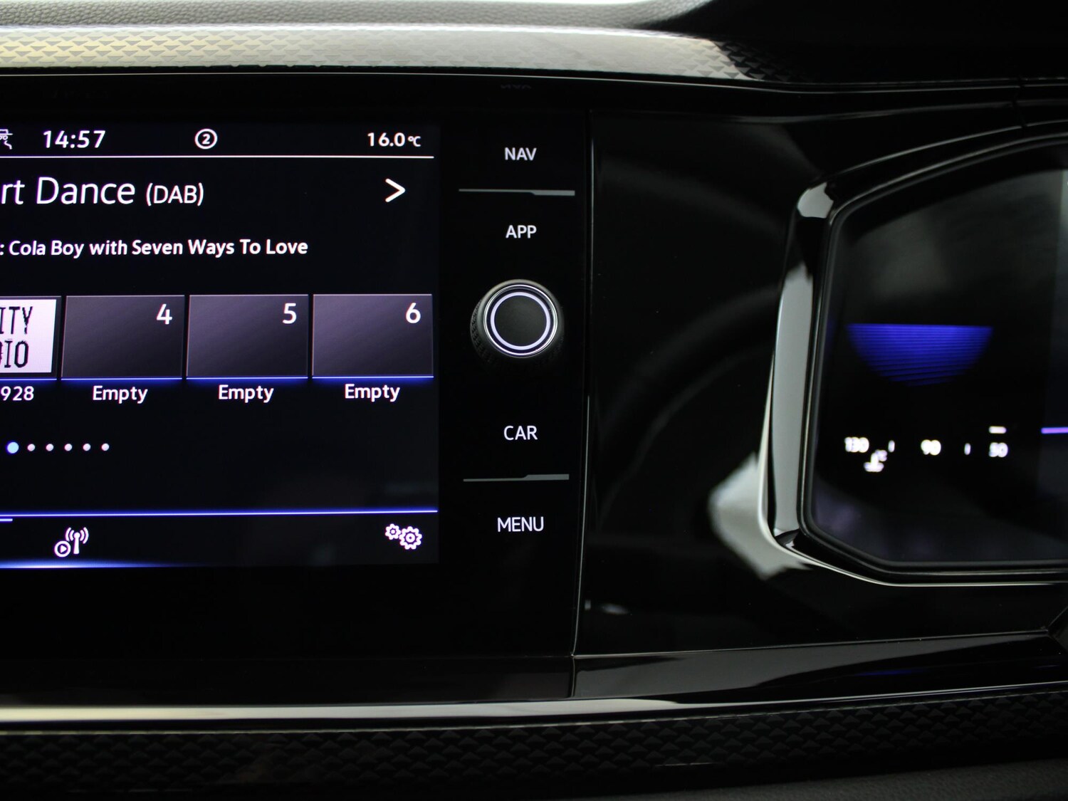 Used Volkswagen Polo 2023 for sale - 76705499: Photo 23