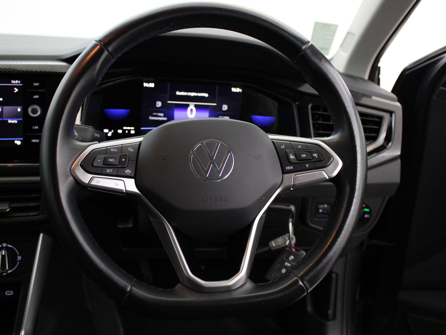 Used Volkswagen Polo 2023 for sale - 76705499: Photo 27