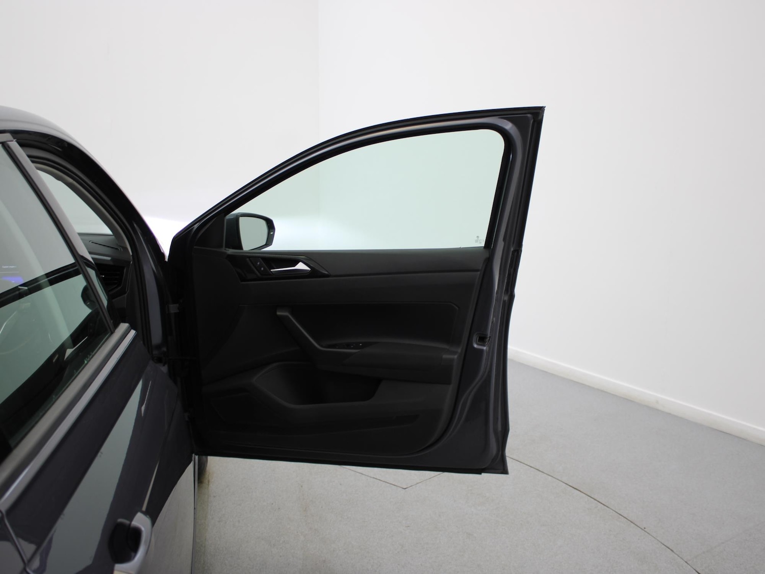 Used Volkswagen Polo 2023 for sale - 76705499: Photo 33