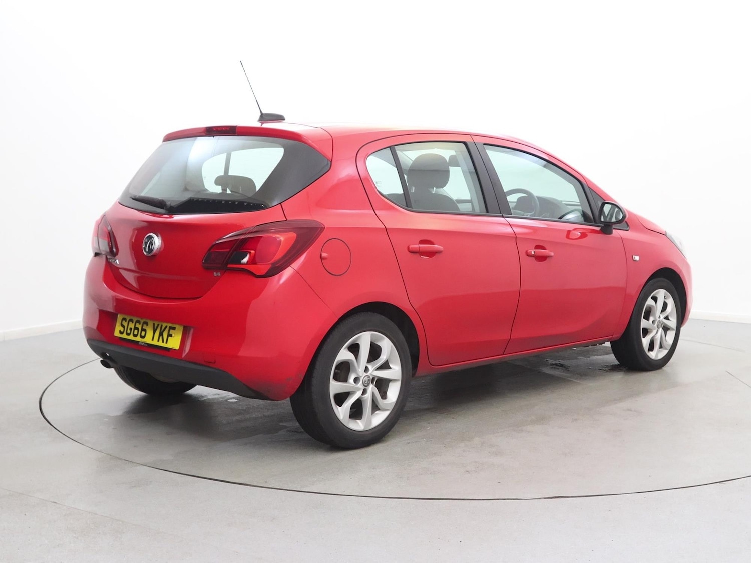 Used Vauxhall Corsa 2016 for sale - 77758349: Photo 5