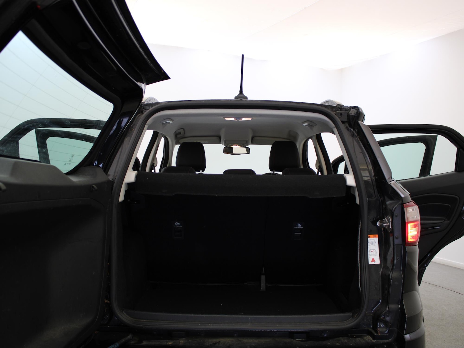 Vehicle 28