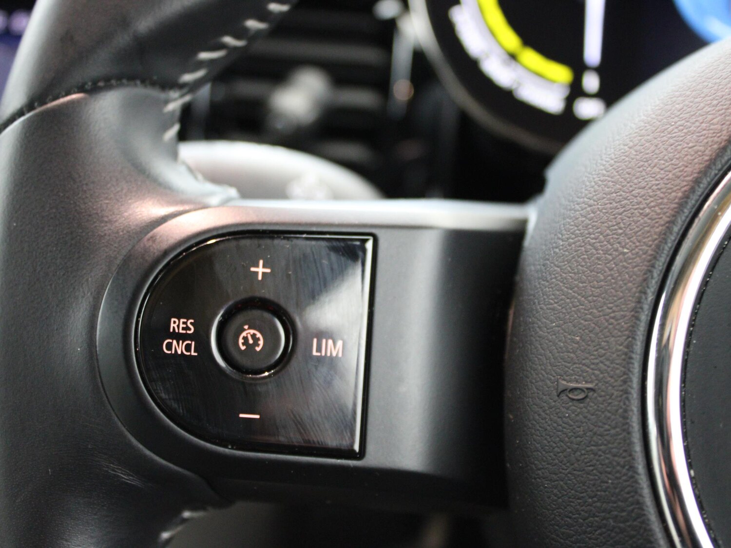 Used MINI Hatch 2022 for sale - 77500801: Photo 15