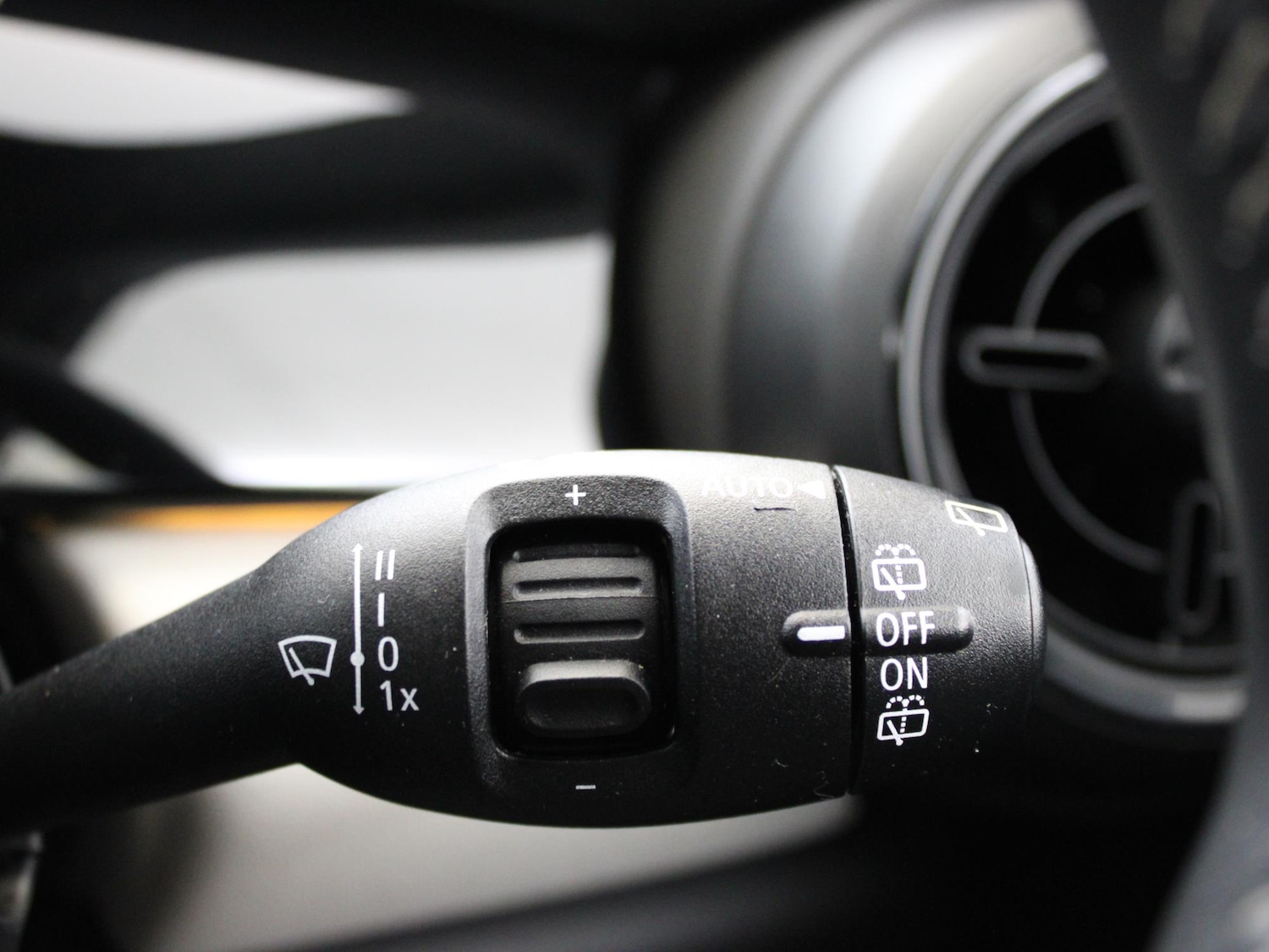 Used MINI Hatch 2022 for sale - 77500801: Photo 17