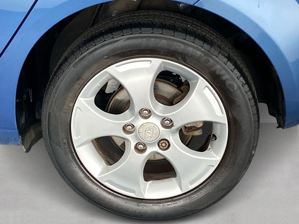 Vehicle 29
