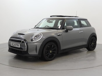 Used MINI Hatch 2021 for sale - 76300232: Photo