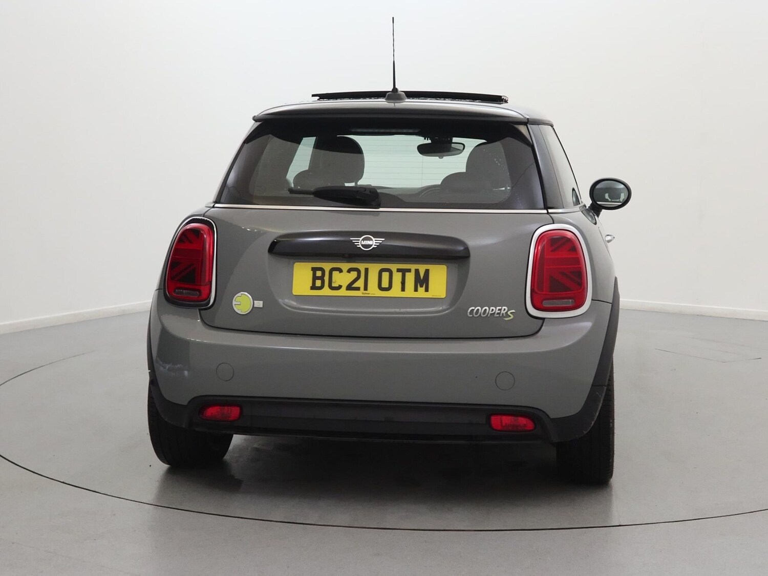 Used MINI Hatch 2021 for sale - 76300232: Photo 6