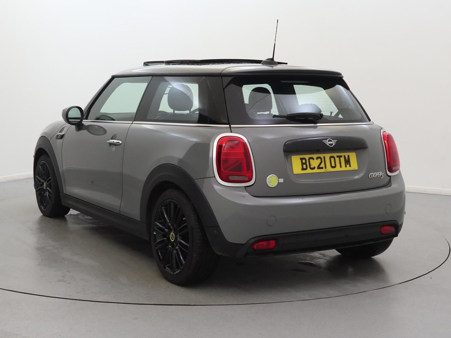 Used MINI Hatch 2021 for sale - 76300232: Photo 7